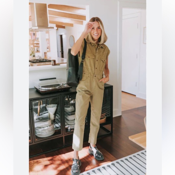 NWT Zara Khaki green jumpsuit size M - Picture 2 of 9